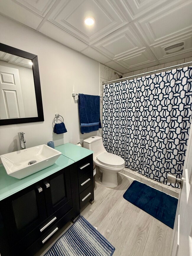 Photo - 2228 E Main St