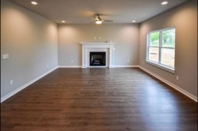 Photo - 456 N Otoe St