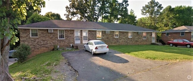 Building Photo - Martha Lane-414 Unit 414-A Rental