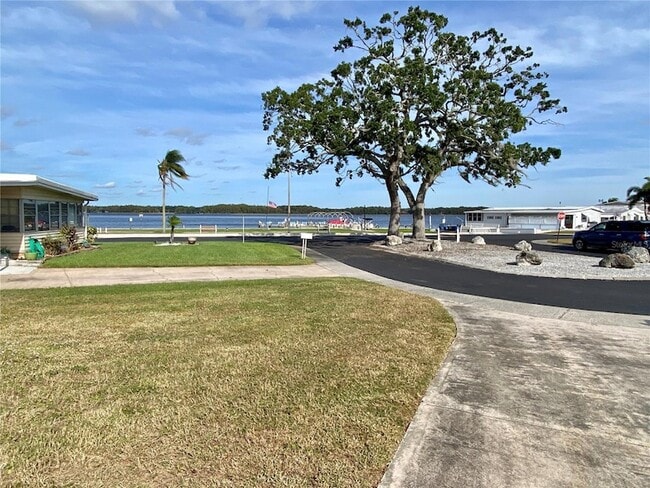 Photo - 274 Beach Ct