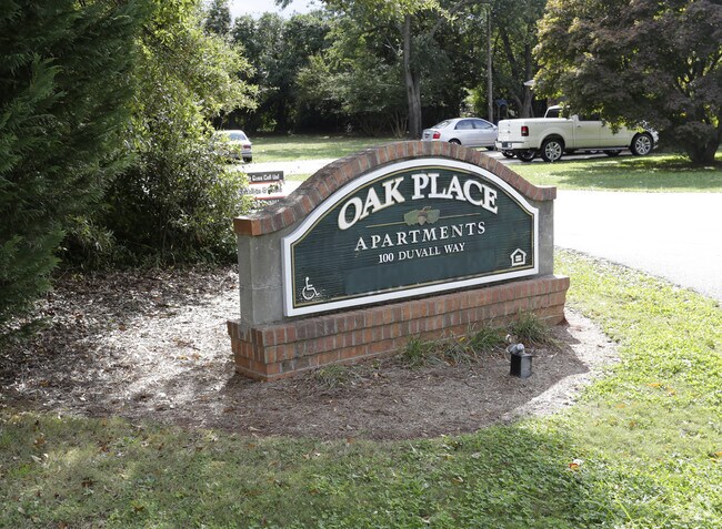 Photo - Oak Place Apartments