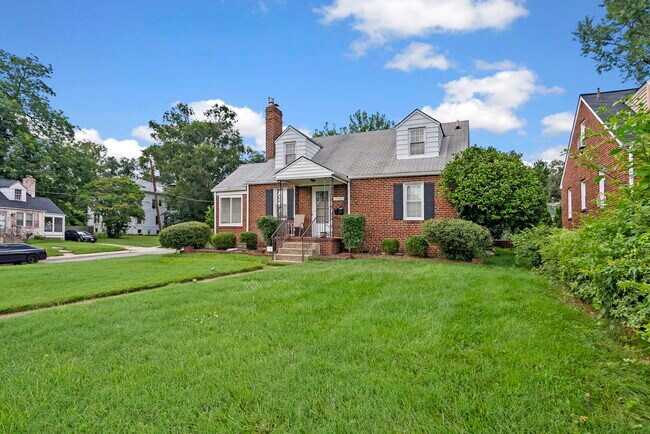 Photo - 3700 Kennedy Street