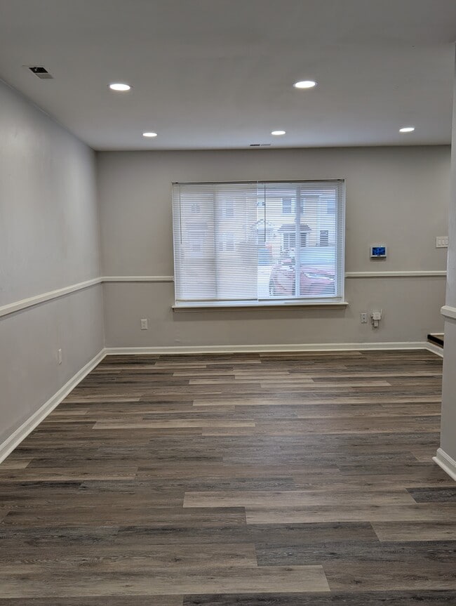 Photo - 5232 Richard Rd