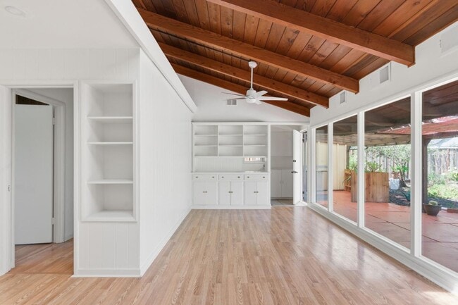 Photo - 3BD/1B Single Family Home - Zen Garden!