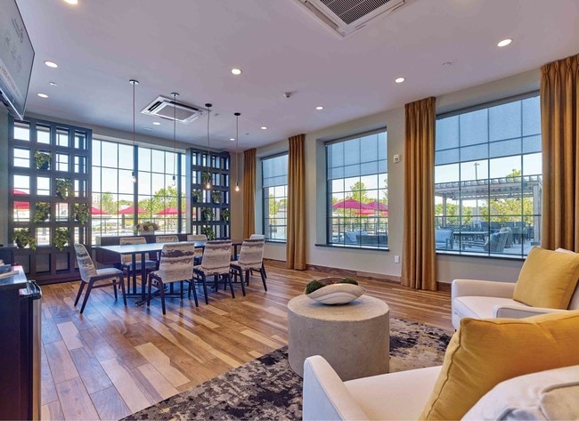 Photo - Vermella West Apartments