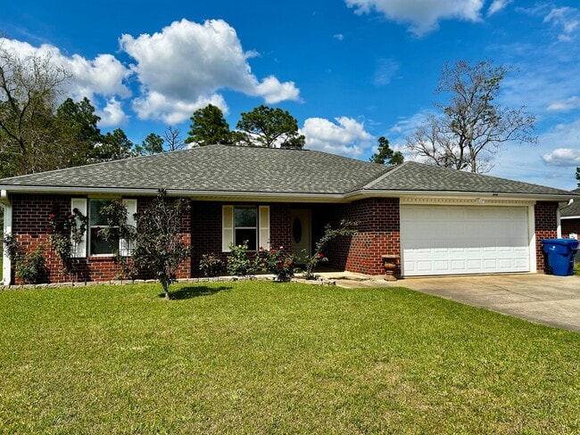 Building Photo - 1614 Coach St