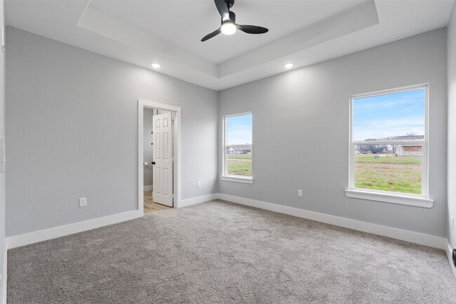 Photo - 7 Meadowview Dr