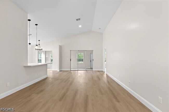 Photo - 3358 Sabal Springs Blvd