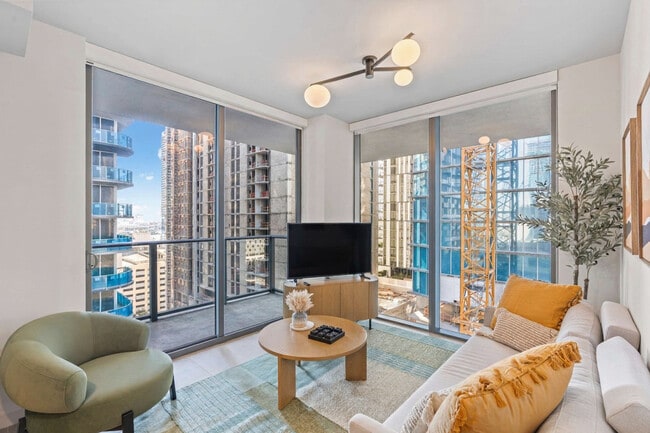 Photo - 11 NE 6th St Unidad SI ID1388267P