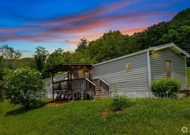 Building Photo - 1 Travis Cove Rd Unit #14 Rental