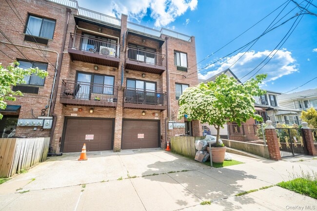 Building Photo - 175-24-17589 89th Ave Unit C