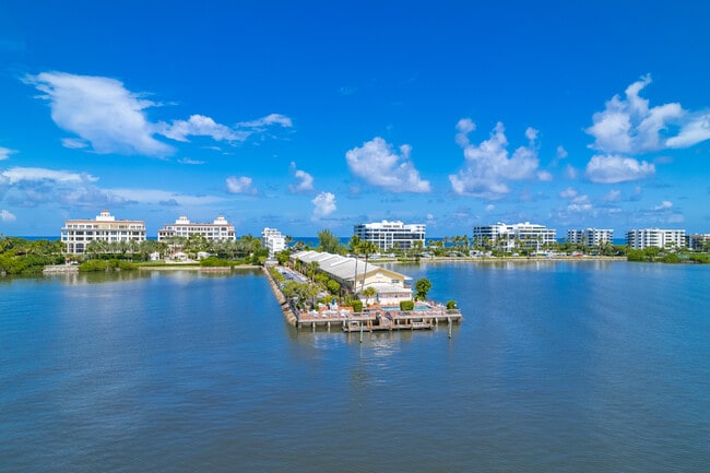 Building Photo - The Palm Beach Resort & Beach Club Rental