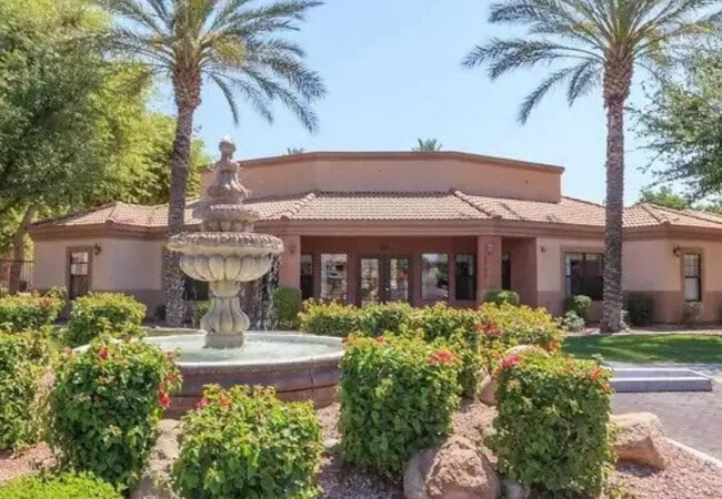 Photo - San Remo Apartments