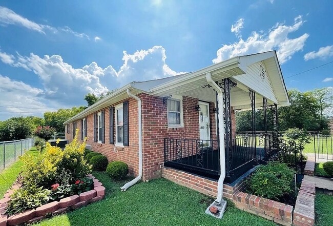 Photo - 1415 12th St