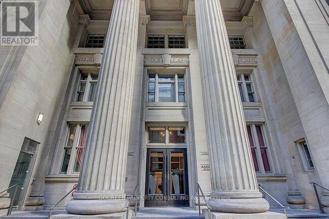 Photo - 197 Yonge St Unit 2509