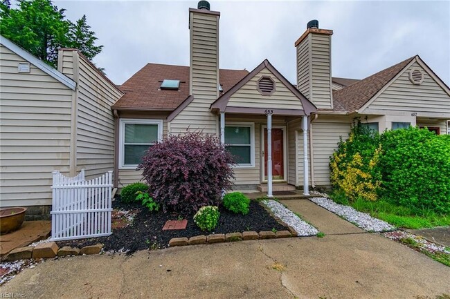 Photo - 655 Biltmore Dr