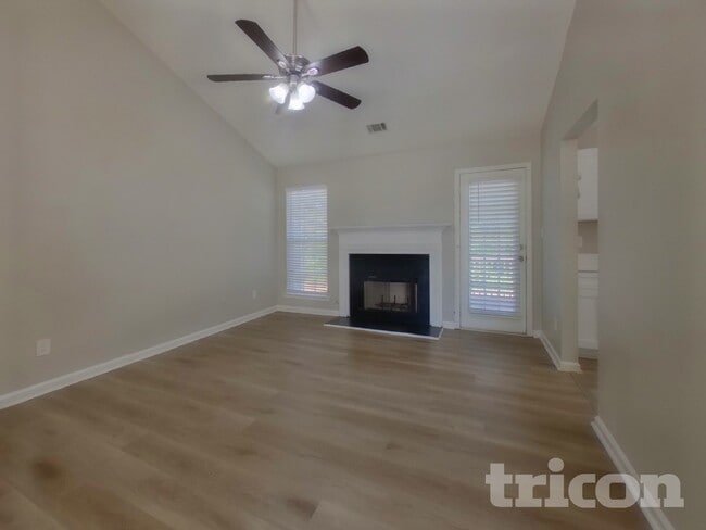 Photo - 6467 Gina Agha Cir