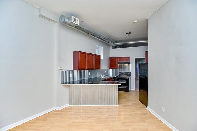 Photo - 5409 Lansdowne Ave Unit 5411