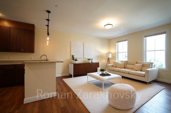 Photo - 315 Broadway Unidad 209A