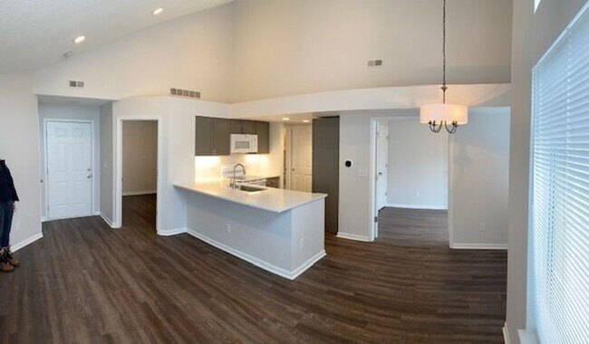 4883 White Rock Cir Unit D