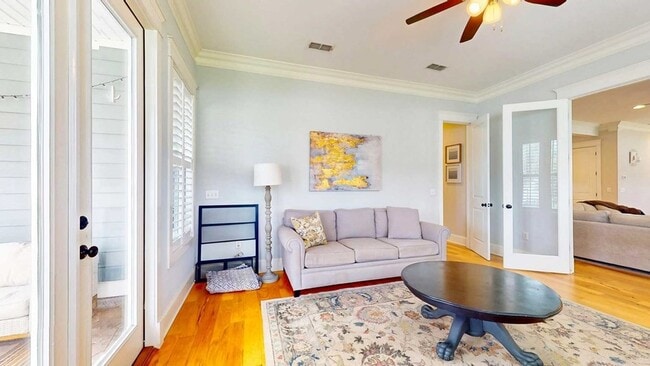 Photo - 321 Madison Grove Blvd