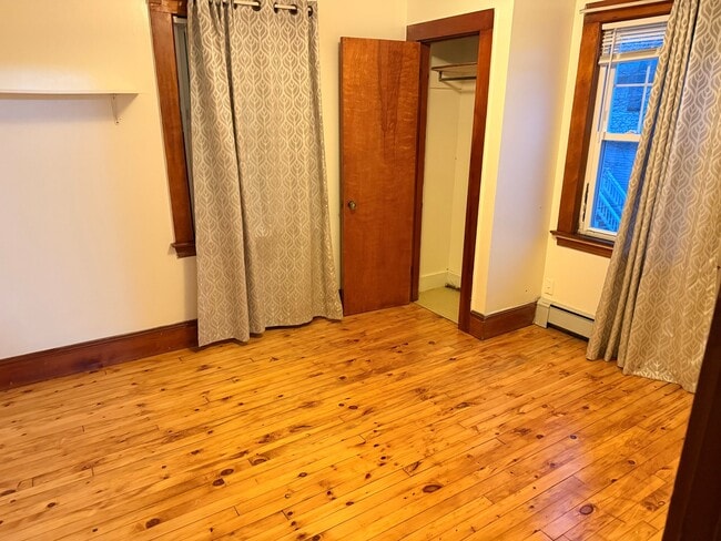 Photo - 19 Victory Ave