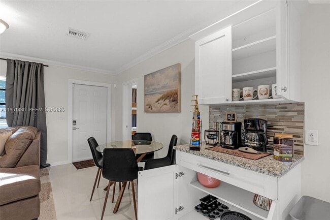 Photo - 1075 NE 12th Ave