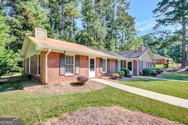 Photo - 135 Belle Dr