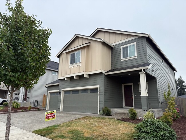 Building Photo - BEAUTIFUL FOUR BEDROOM HOME IN RIDGEFIELD