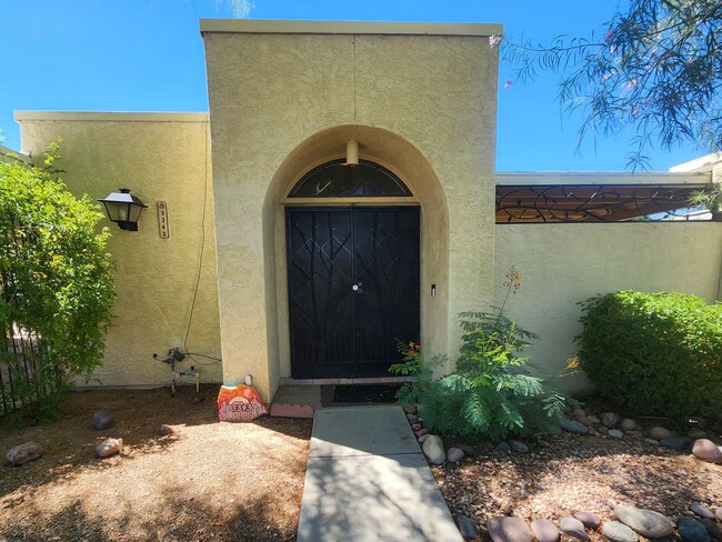 3343 N Glen Creek Dr