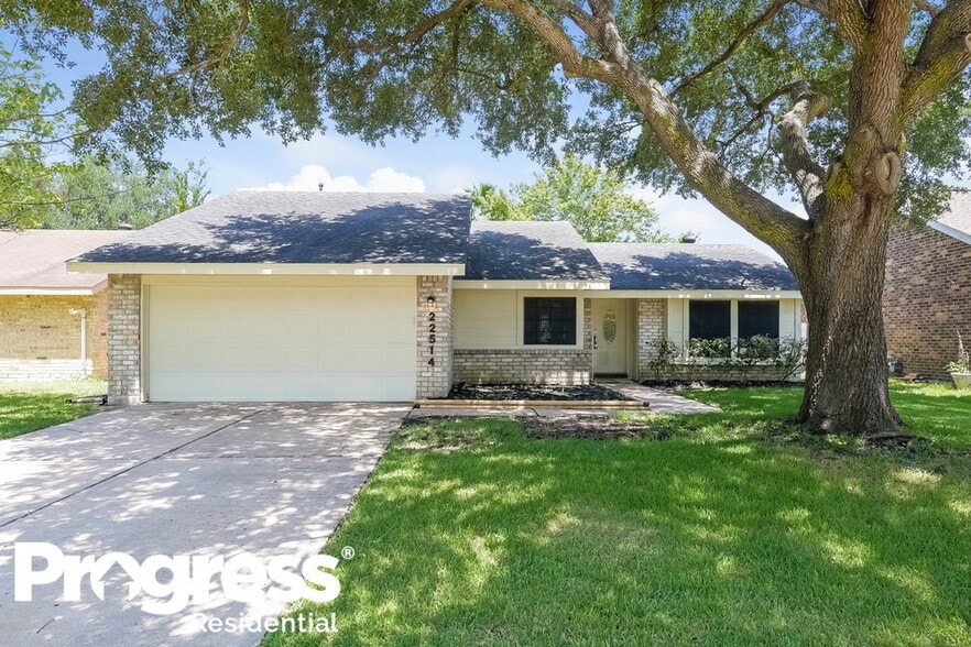 22514 Dabney Manor Ln