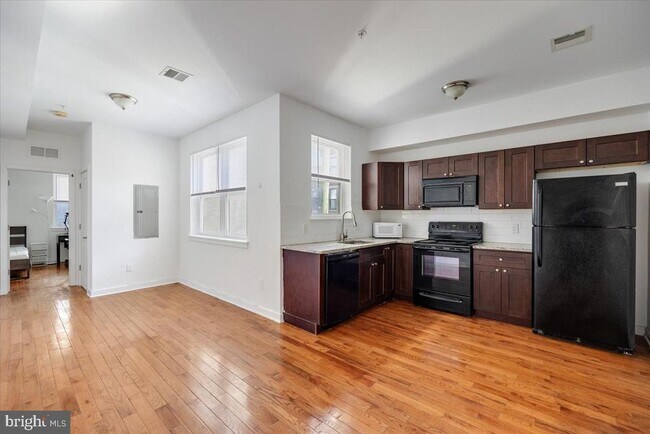 Photo - 1322 N 15th St