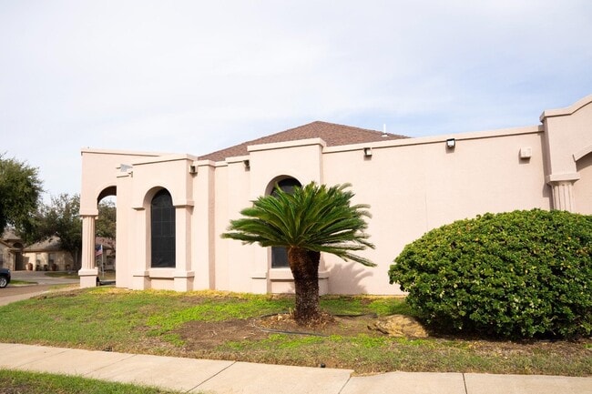 Photo - 8801 Justice Dr