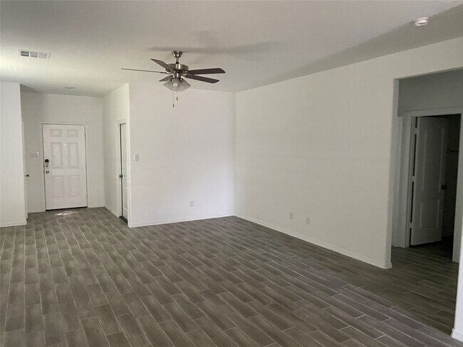 25588 Northpark Palm Dr