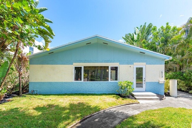 Photo - 517 29th St Casa