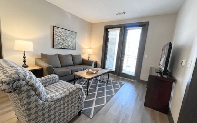 Building Photo - 105 Orchard Cir Unit ID1328928P