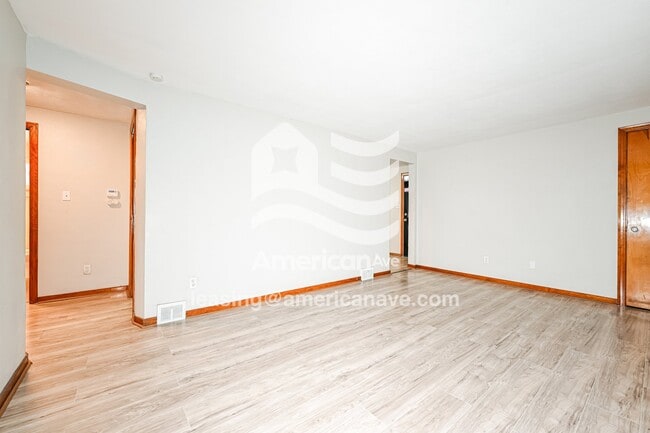 Photo - 215 Boston Hollow Rd