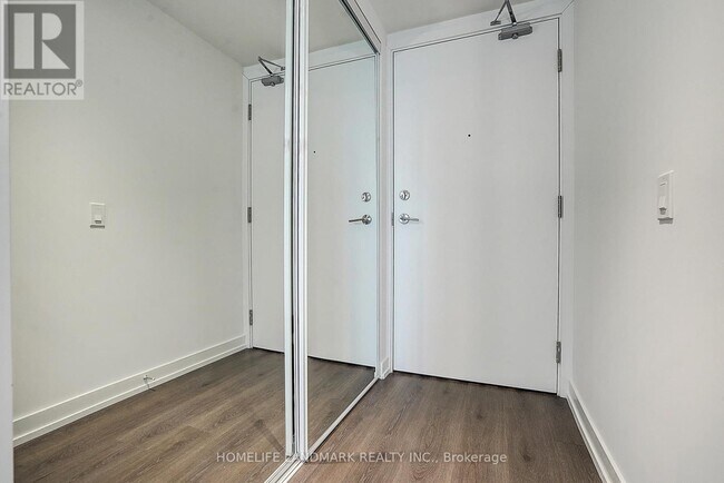 Photo - 8 Wellesley St W Unit 2701