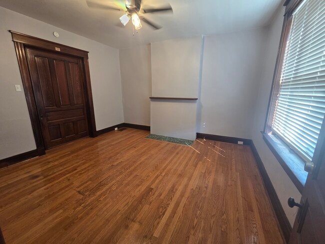 Photo - 3451 Iowa Ave Unit 3451