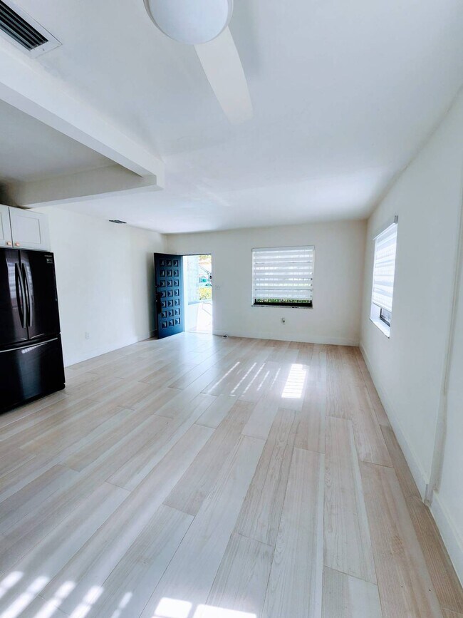 Photo - 3219 SW 25th Ter