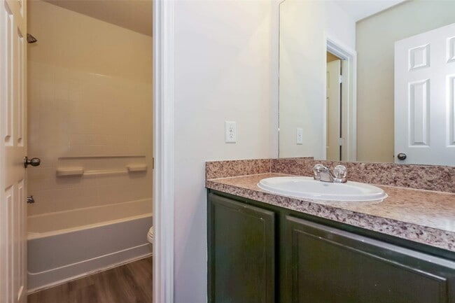 Photo - 6222 Brenwood Cir