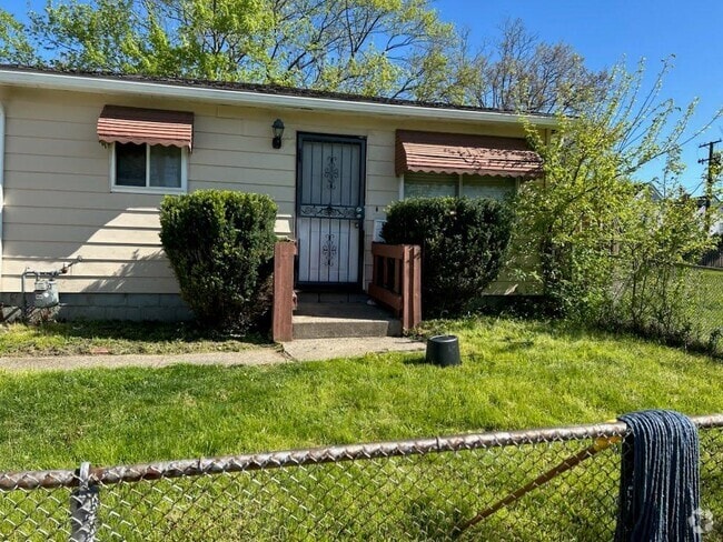 Building Photo - 12013 Imperial Ave Rental