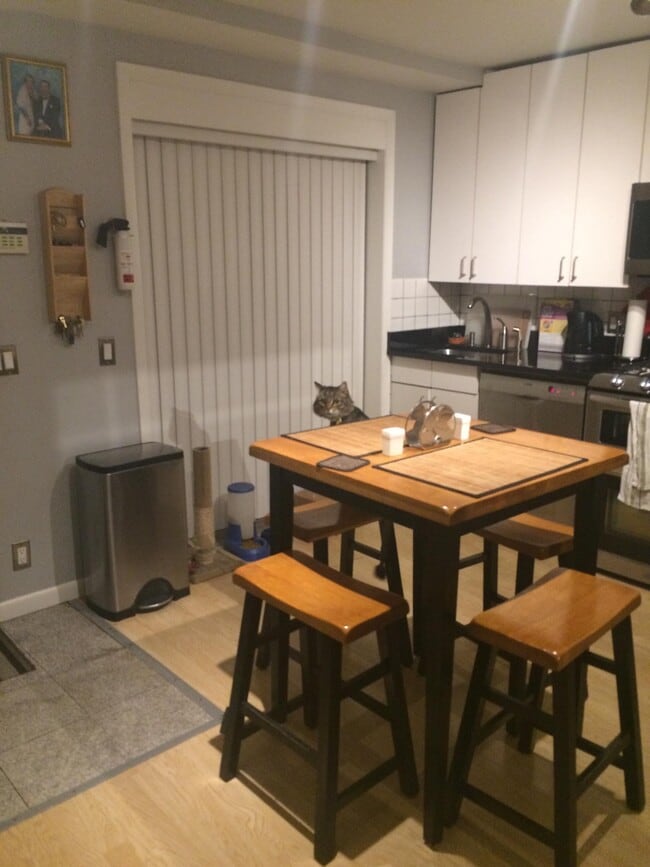 Photo - 178 Vernon Ave