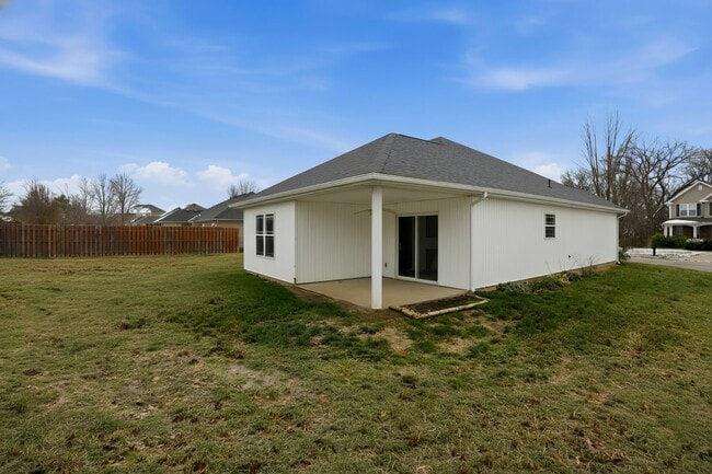 Photo - Three Bedroom/Two Bath/Fenced Yard/Community Pool
