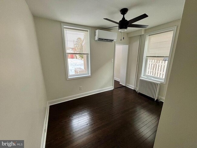 Photo - 41 W 5th St Unidad 1