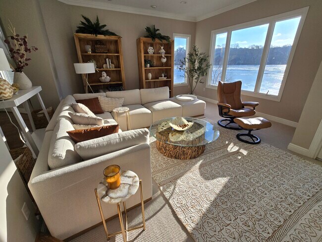 Photo - 117 St Charles Ct