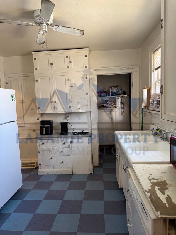 Photo - 803 E Flint St