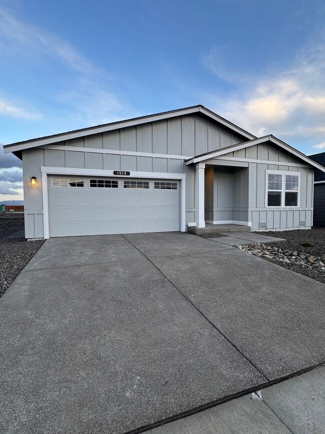 Building Photo - Brand-New 3-Bed Home with 2-Car Garage
