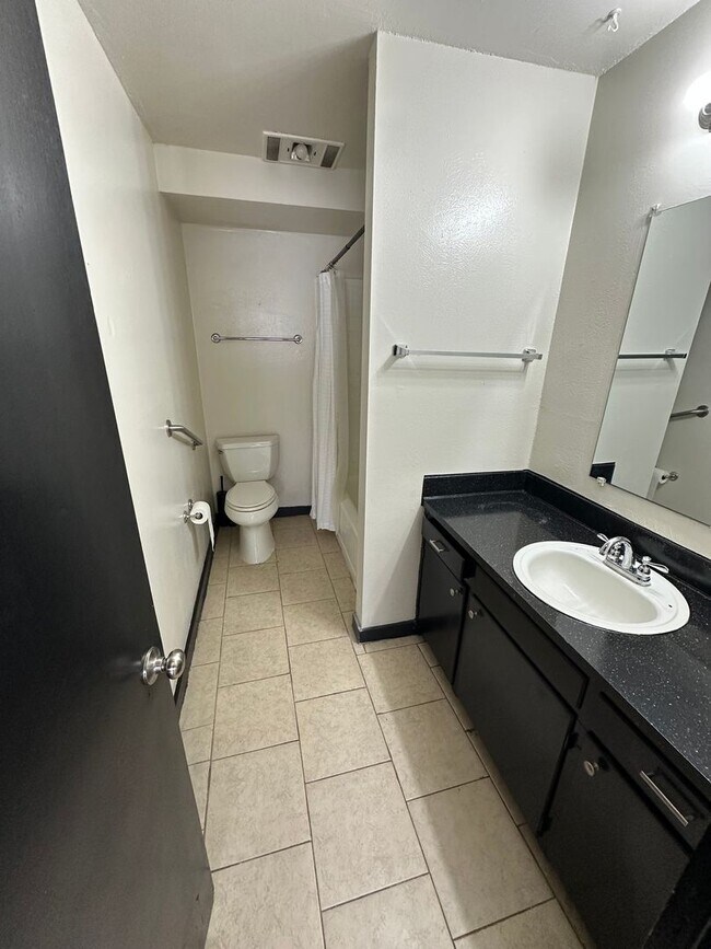 Photo - Bartlesville Cara Manor Unidad 18