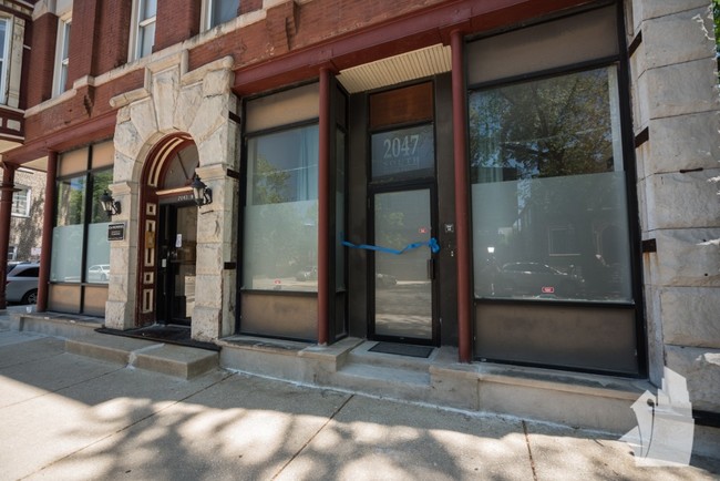 Photo - 2049 N Hoyne Ave Unidad 2047-GS Rental